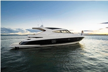The striking European design makes the 5800 Sport Yacht with IPS a popular choice