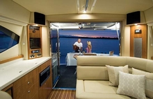 A huge rear window between the cockpit and saloon brings the outdoors in