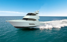 The new 53 Enclosed Flybridge incorporates a new generation of technology and comfort