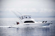 Manu Tai cruises to another idyllic anchorage