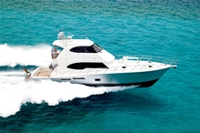 Superior performance and sleek lines make the 70 an enviable vessel
