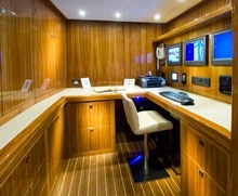 Peter Teakle's custom office on board his 70 Flybridge
