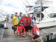 Zane (centre) with the crew from Riviera 3350, Predator
