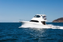 Riviera 47 Enclosed Flybridge