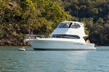 The 47 Enclosed Flybridge is a serious long-range cruiser