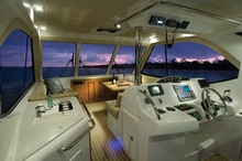 The air-conditioned flybridge and helm have been designed making the most of light and space