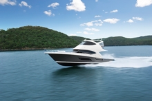 Riviera's 53 Enclosed Flybridge will make her European debut at the 2011 Genoa Boat Show